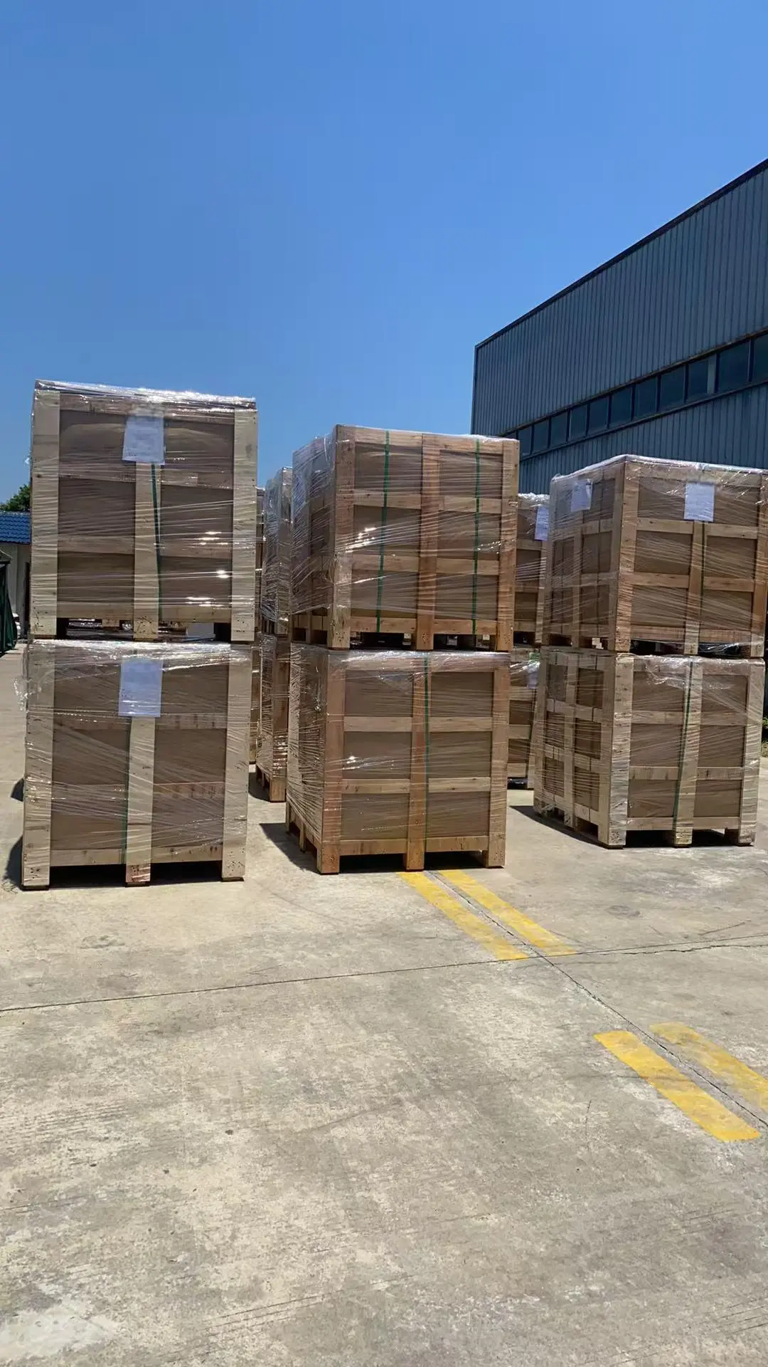 loading Day...3 x 40HQ